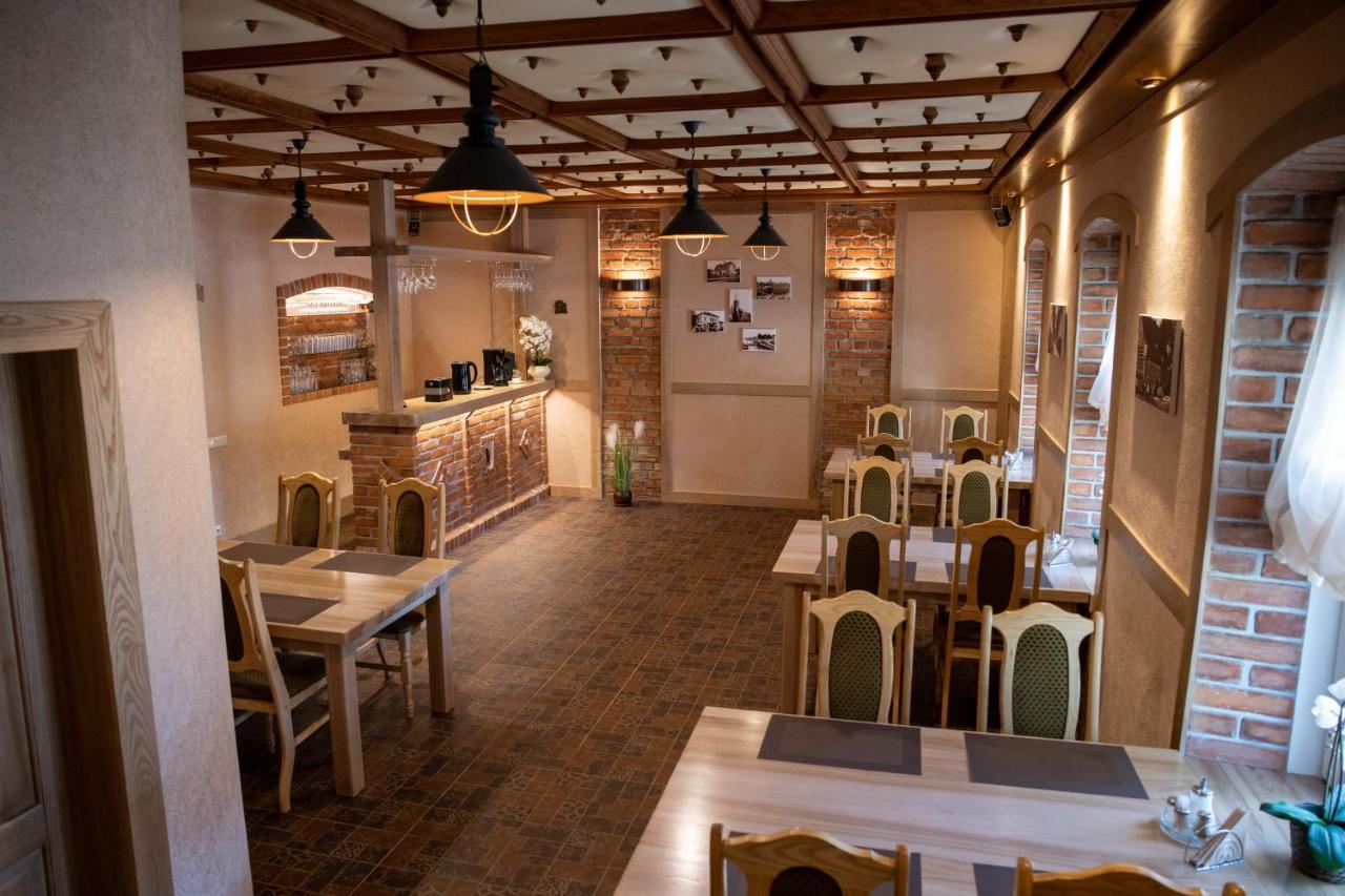 Asmonienes Sveciu Namai "Senoji Mokyklele" Hotel Smalininkai Ngoại thất bức ảnh