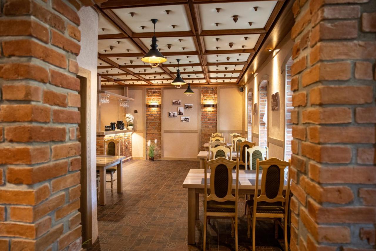Asmonienes Sveciu Namai "Senoji Mokyklele" Hotel Smalininkai Ngoại thất bức ảnh