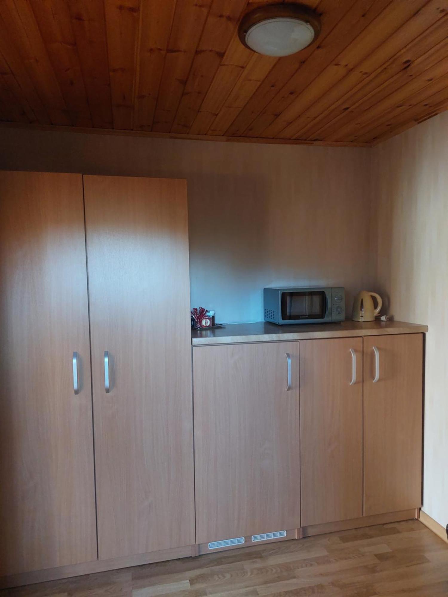 Asmonienes Sveciu Namai "Senoji Mokyklele" Hotel Smalininkai Ngoại thất bức ảnh